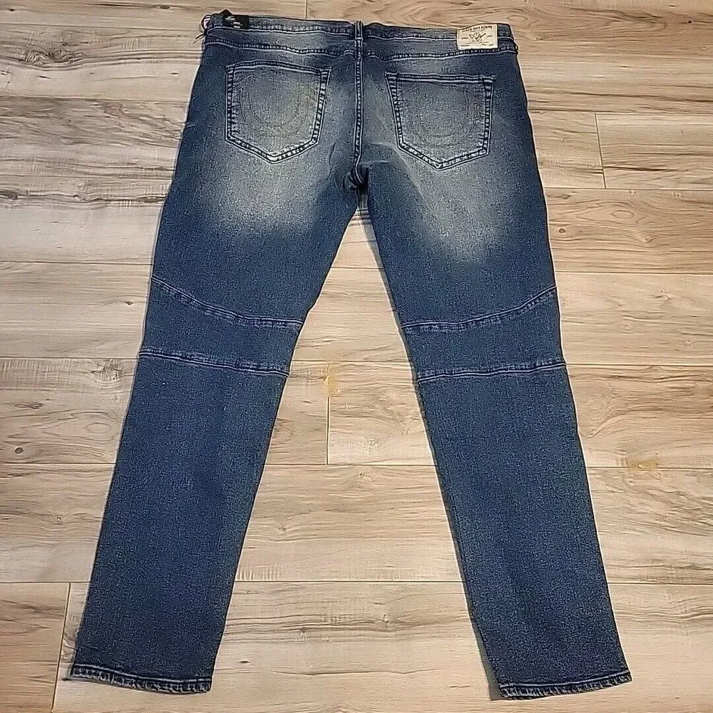 True Religion Jeans Mens 42W Blue Denim Rocco Relaxed Skinny Jean‎ NWT